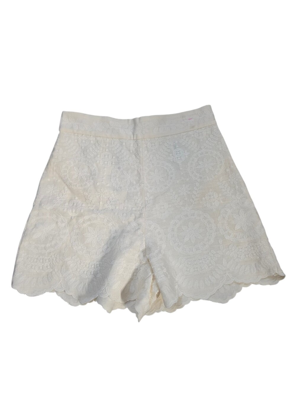 NWT Zara Embroidered High-Waisted Shorts Scalloped Hem White Cream Size S